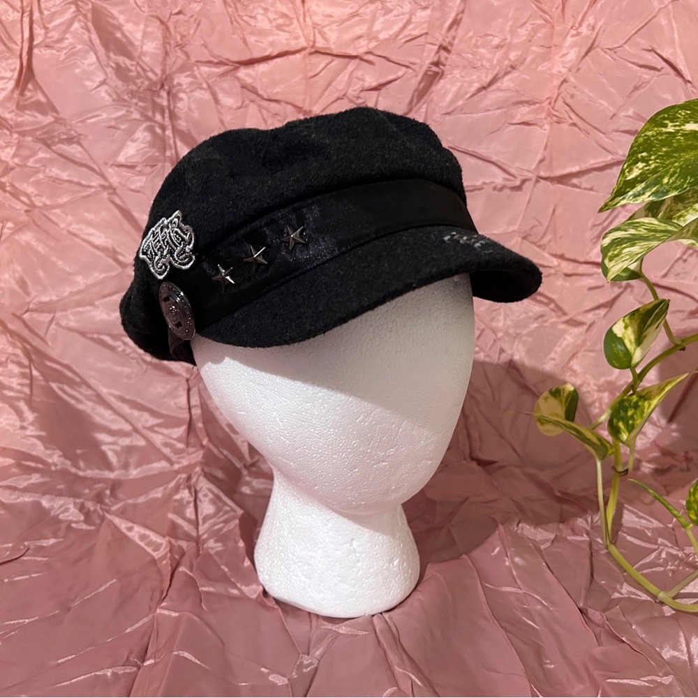 Hard Rock Cafe Black Wool Blend Newsboy Cap with Star Accents